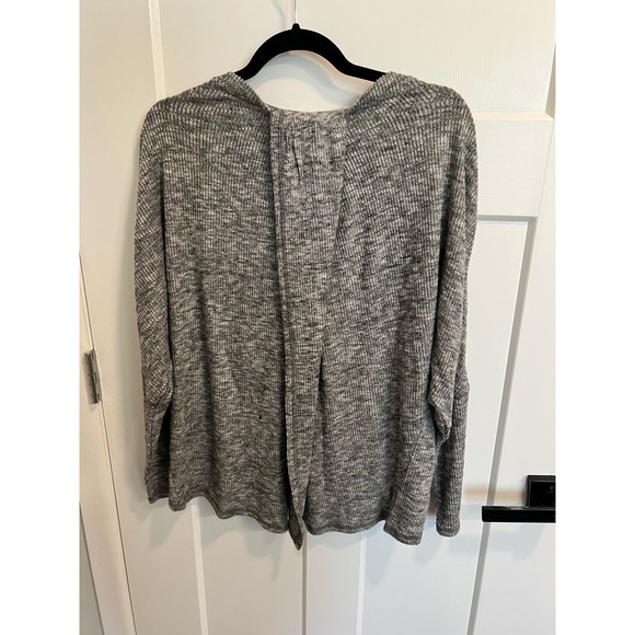 Matilda Jane Clothing | Womens Gray‎ Batwing Crewneck | Size Large - Picture 7 of 8